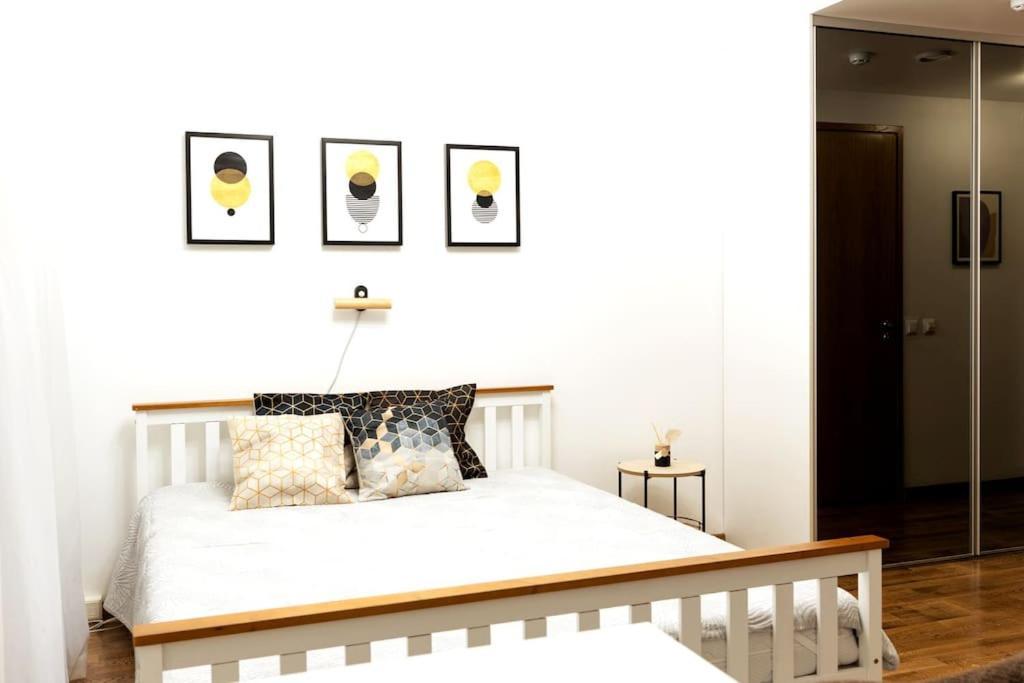 Modern & Cozy Place In The Very Heart Of تالين المظهر الخارجي الصورة